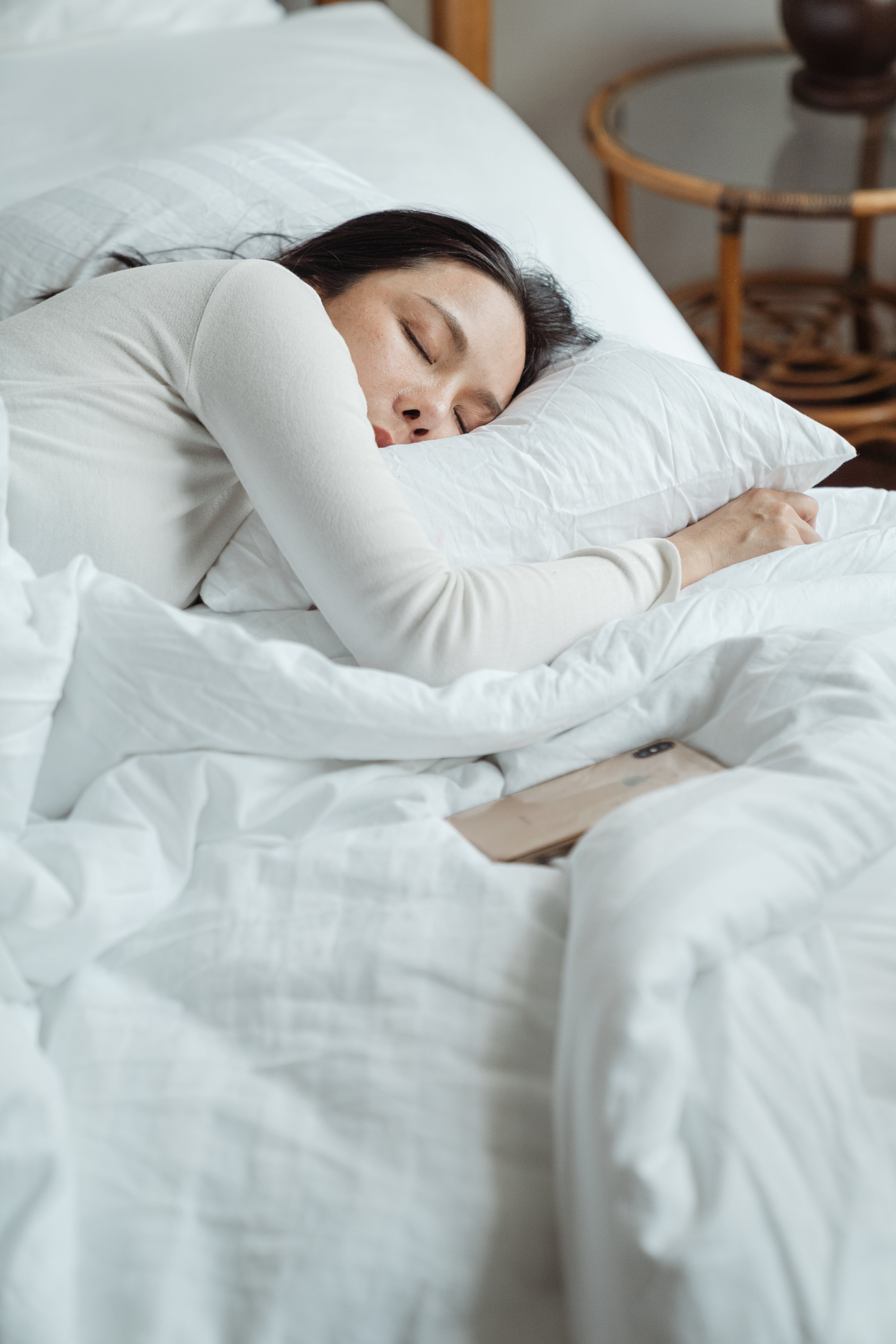 The Connection Between Sleep Position and Snoring: Finding Your Best Sleep Posture